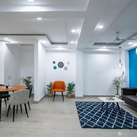 Flxho Uno - Serviced Apartment & Rooms - Golf Course Road Gurgaon Exteriör bild